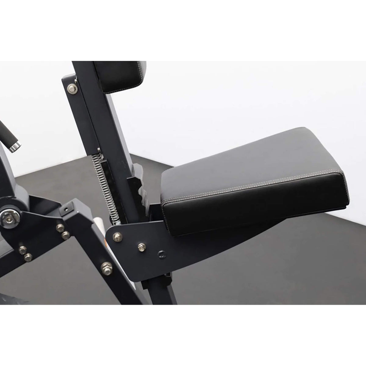 gr802 plate loaded low row adjustable seat