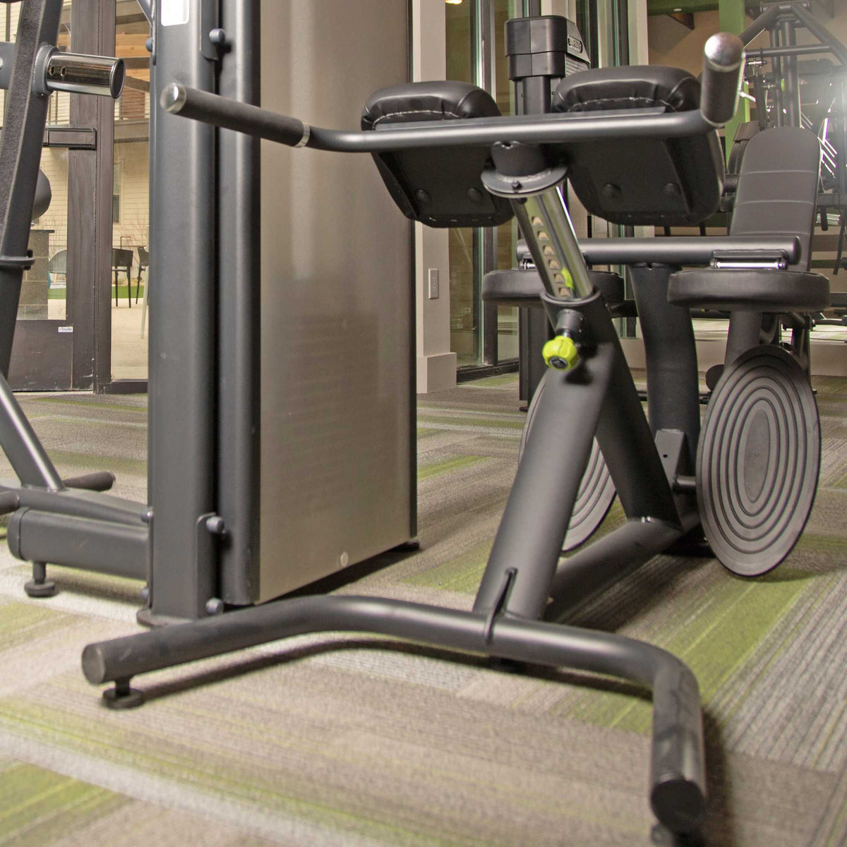 A993 Back Hyperextension by SportsArt