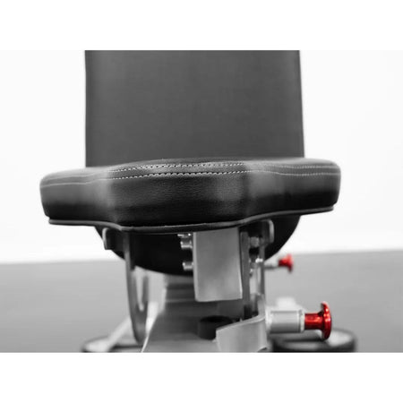 CF2106 BodyKore Seat