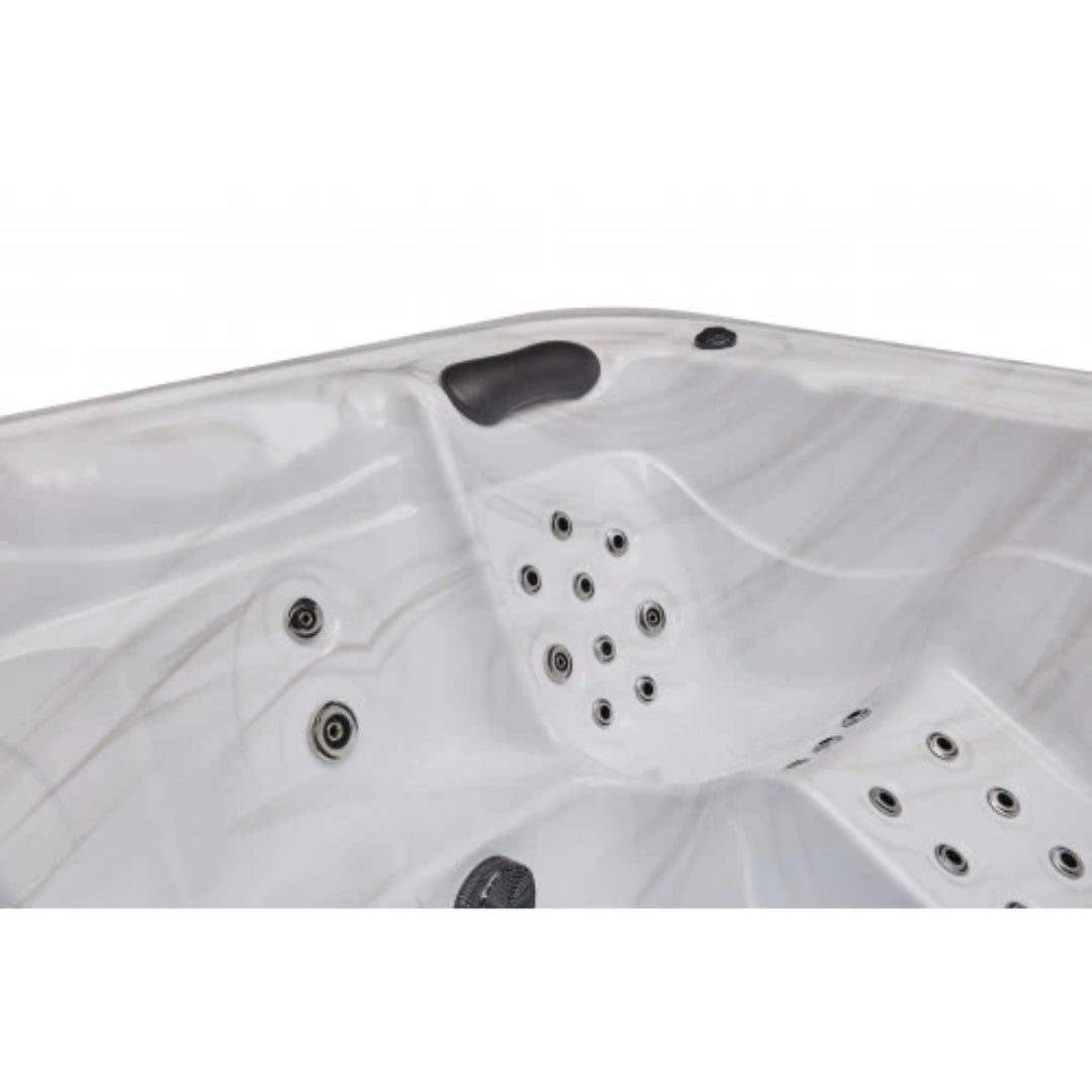 Estes 5-Person Hot Tub Jets