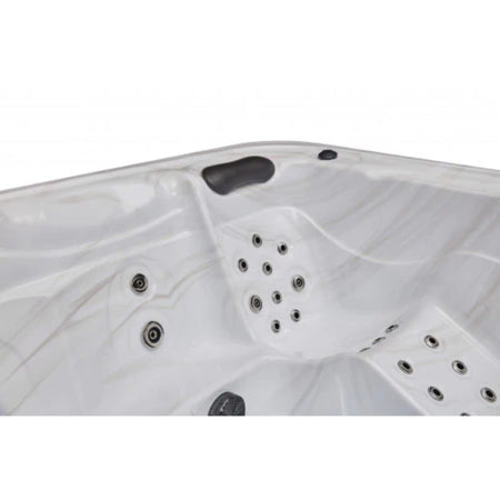 Estes 5-Person Hot Tub Jets