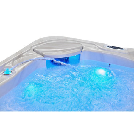 Luxury Spas Infinity 5-person Hot Tub WS-594-CGE