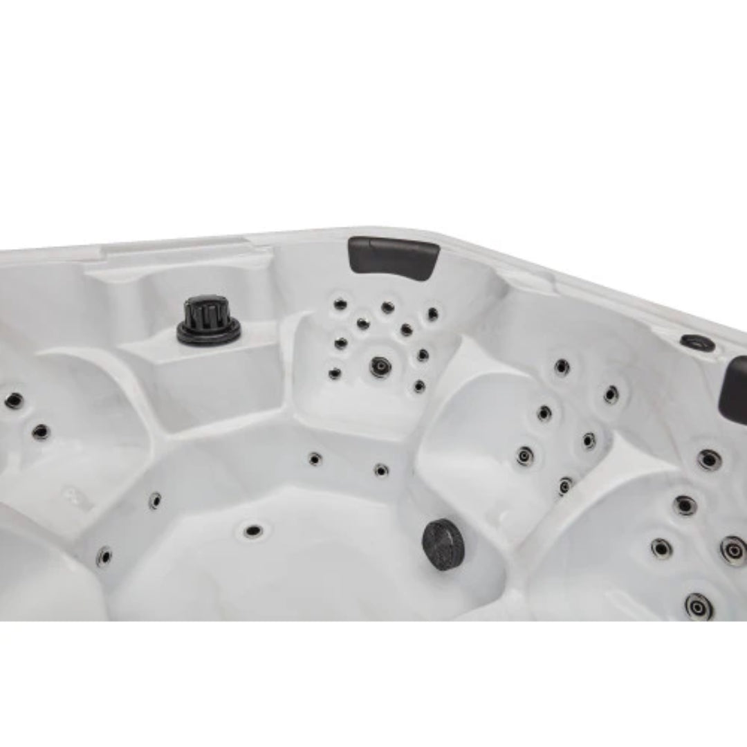 Luxury Spas Studio Series Eclipse Massage Jets