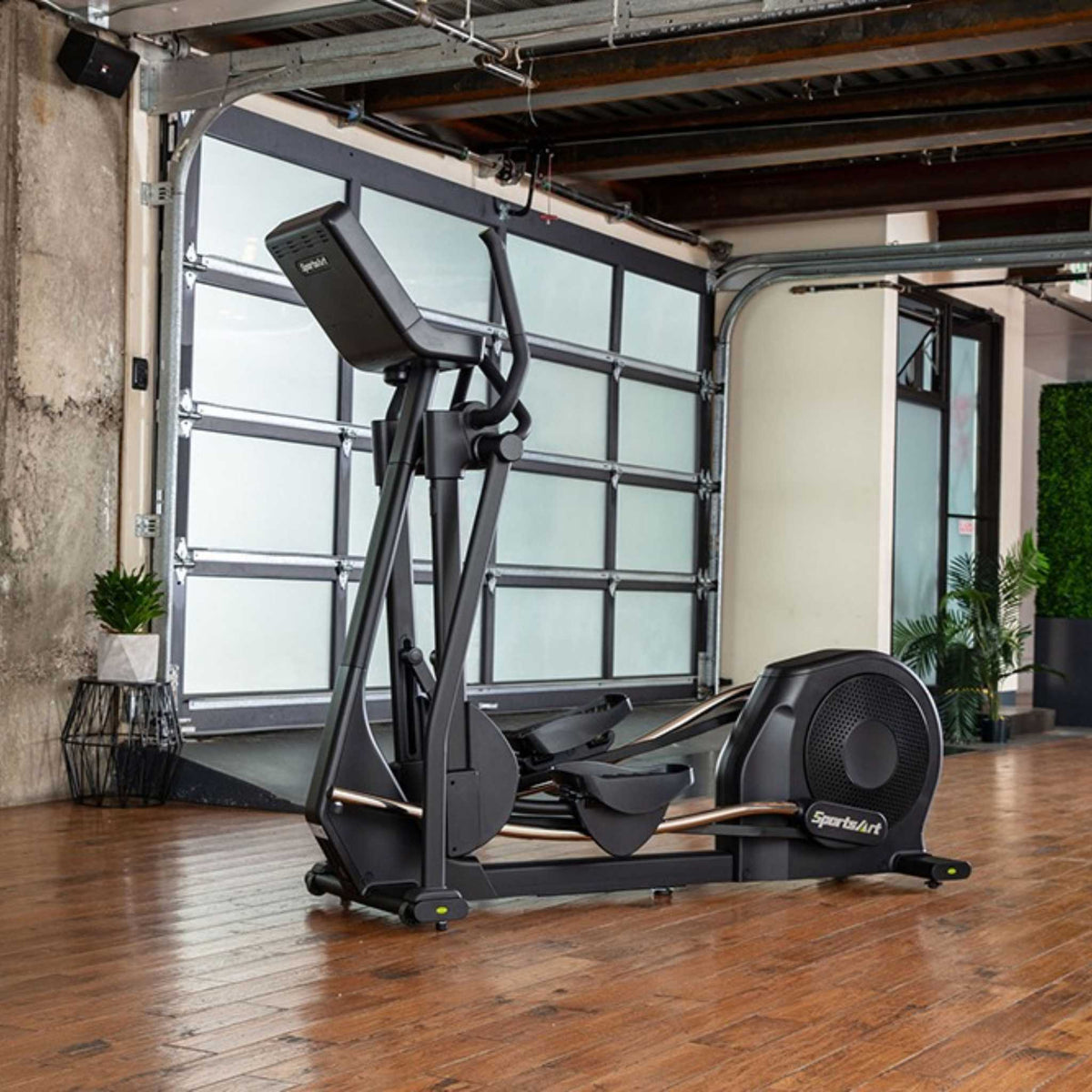 SportsArt E874 Elliptical Eco-Natural