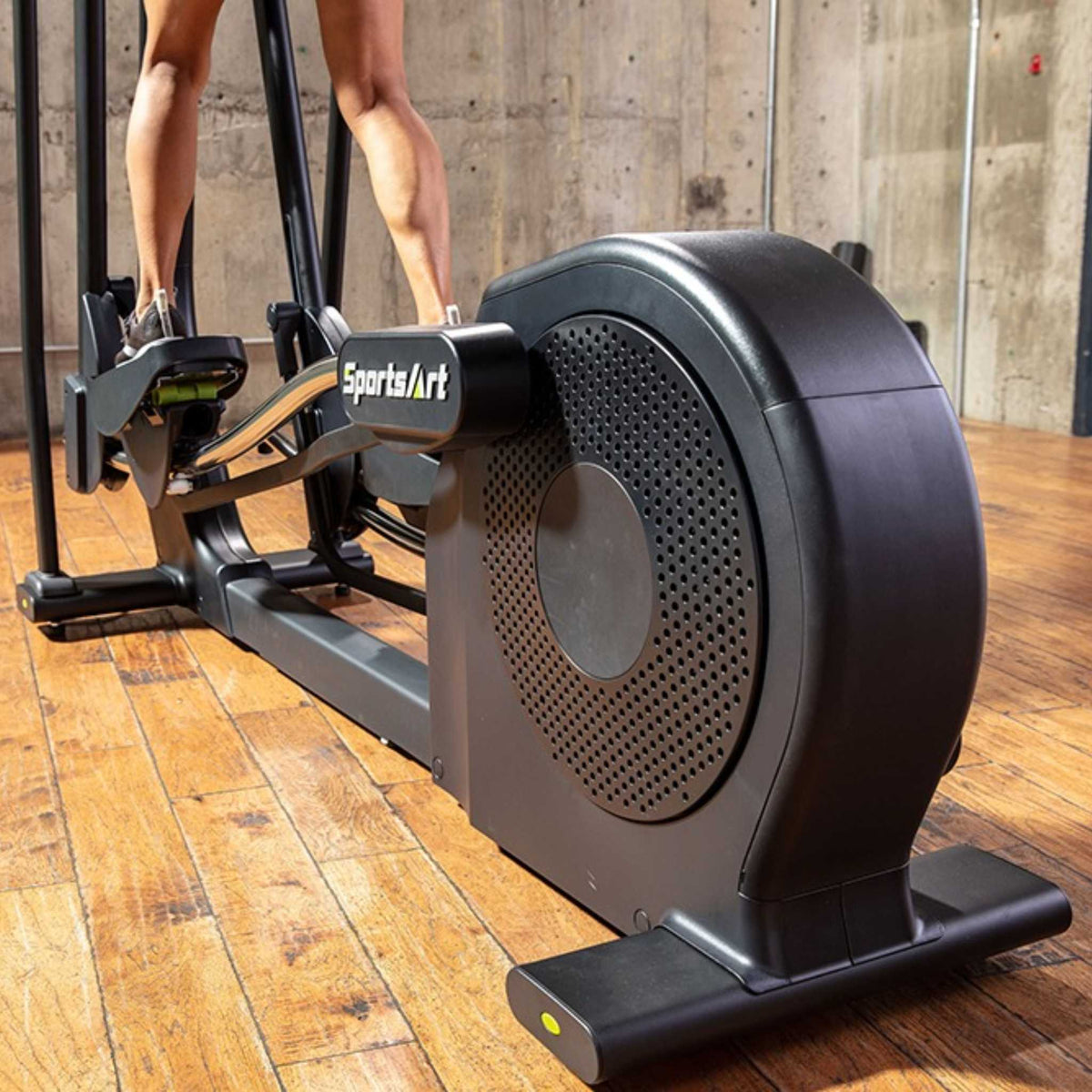 SportsArt E874-13 Elliptical elite machine