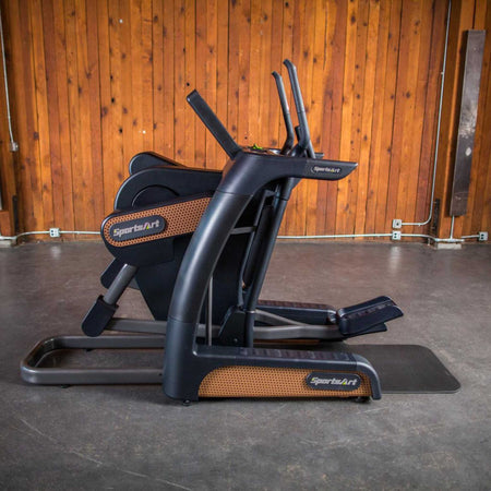 SportsArt V886 Cross Trainer