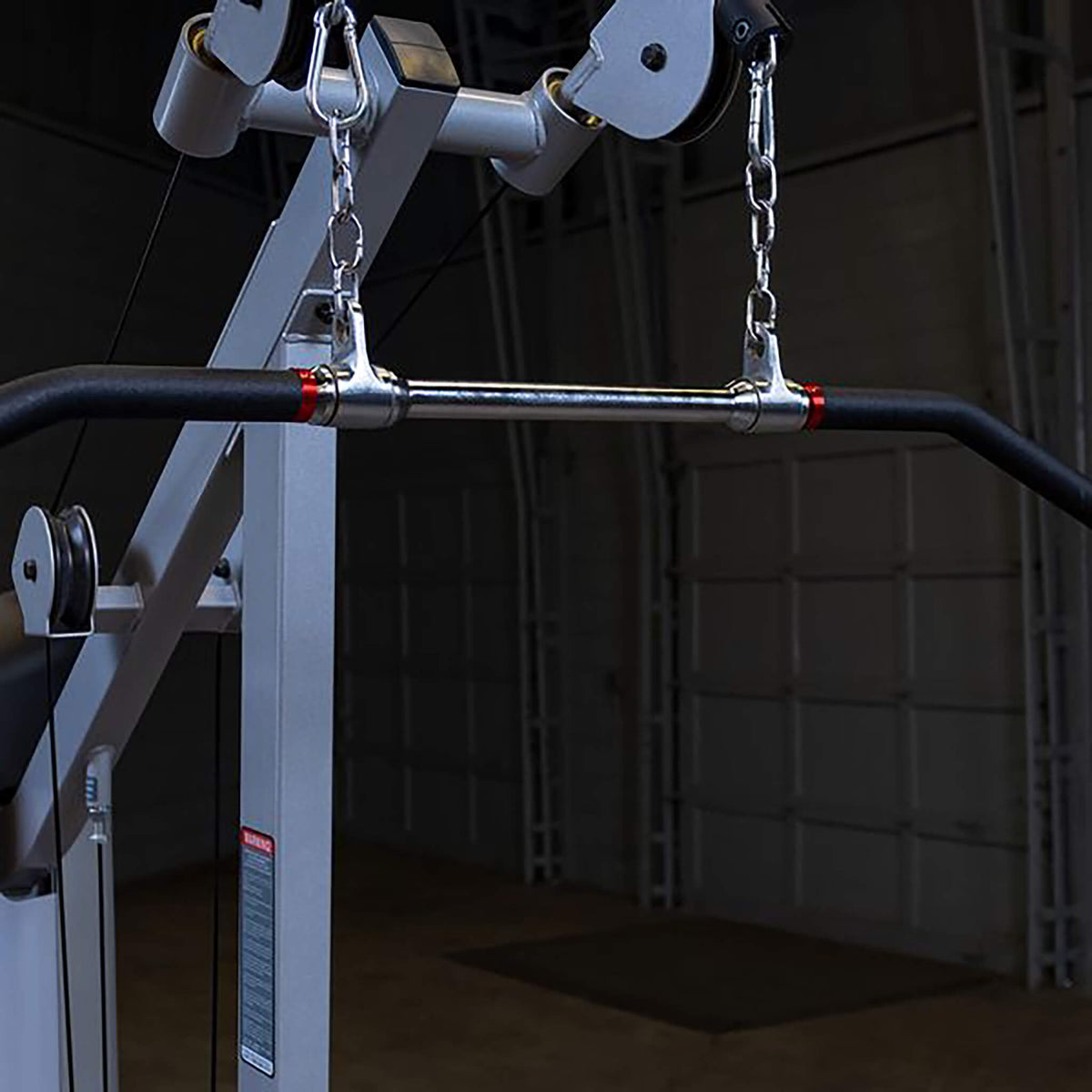 body solid series ii s2lat pro clubline lat pull seated row lat pulldown bar close up