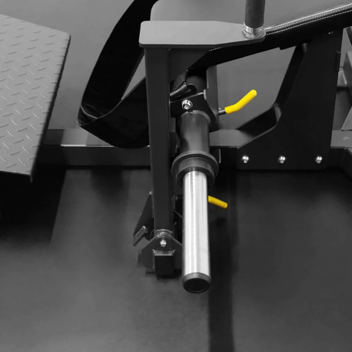 bodykore fl1844 hip thrust machine dual sided safety