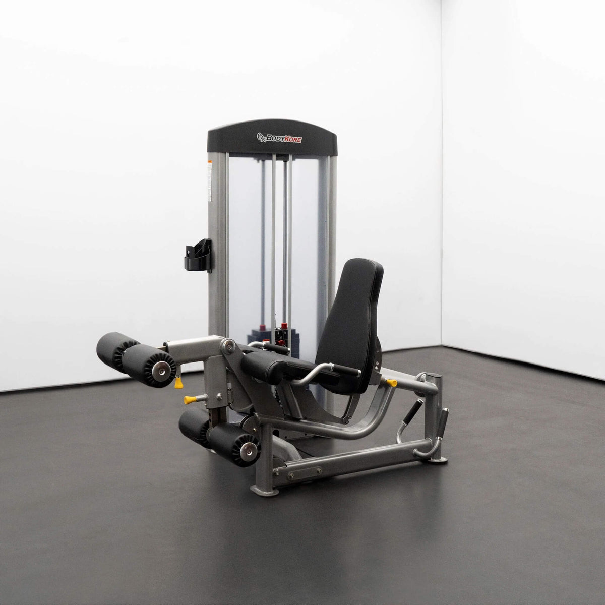 bodykore gr643 leg extension leg prone front view
