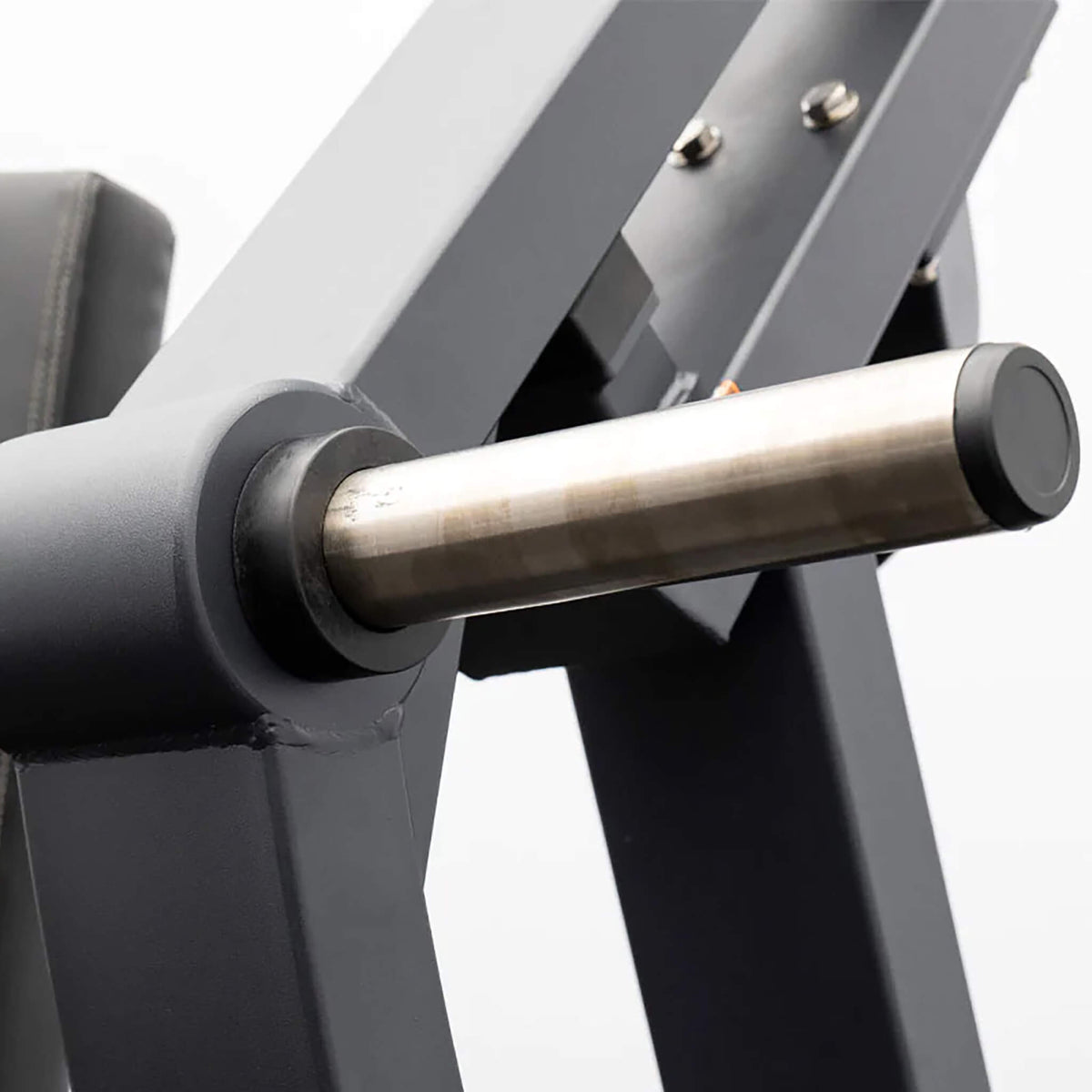 bodykore gr804 nickel plated weight plate storage bars close up