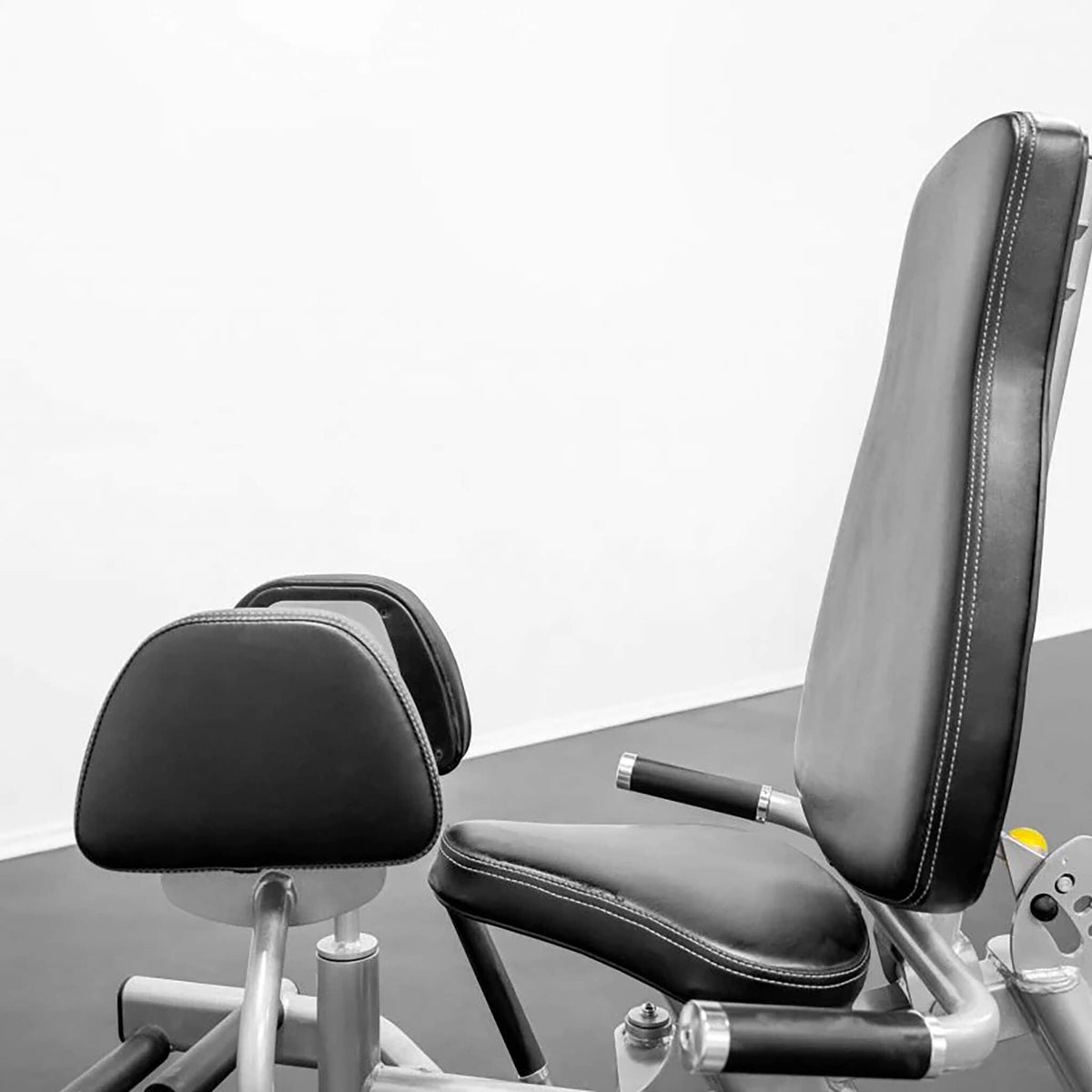 bodykore hip adductor abductor swiveling knee pads