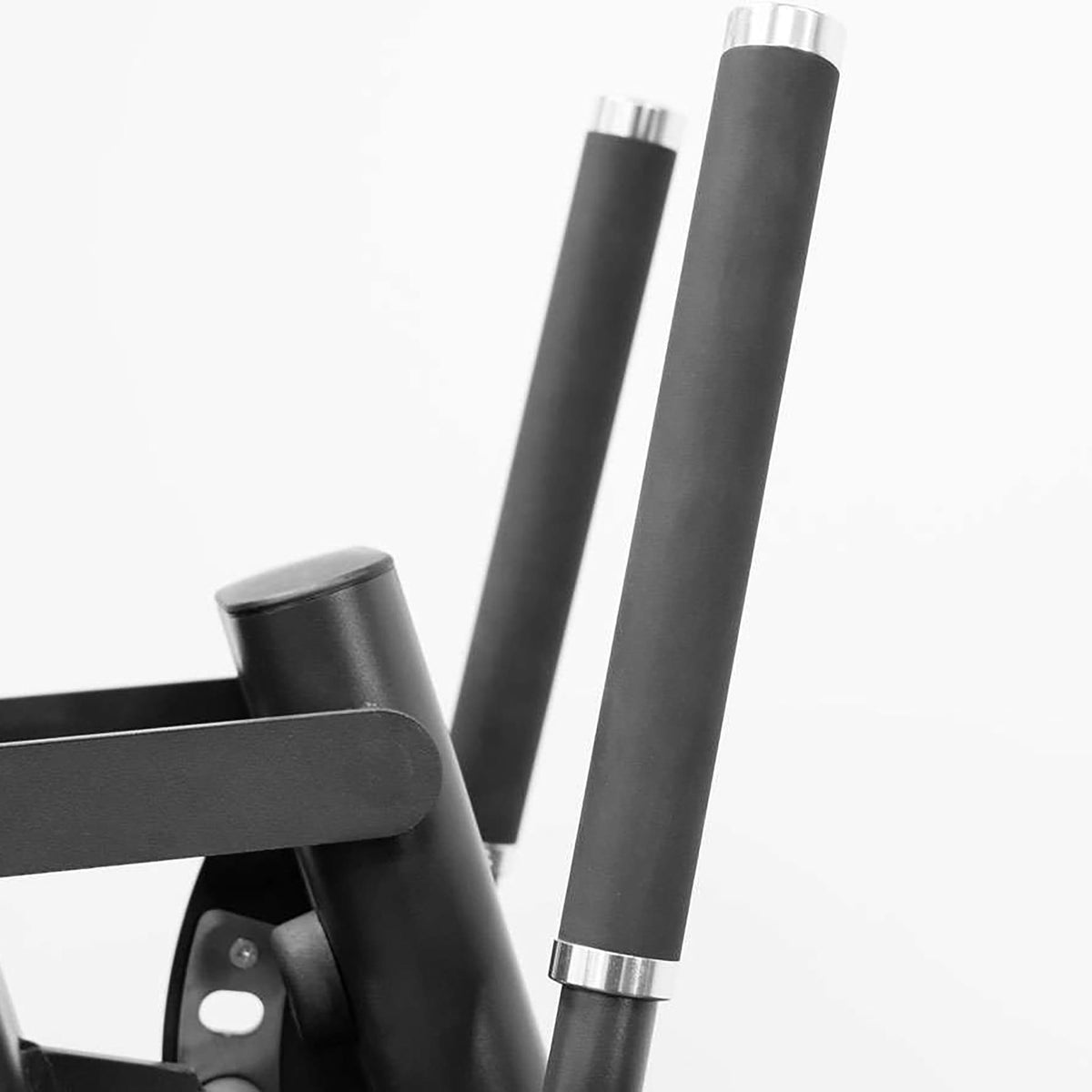 bodykore isolation series selectorized rear kick gr618 urethane covered handles