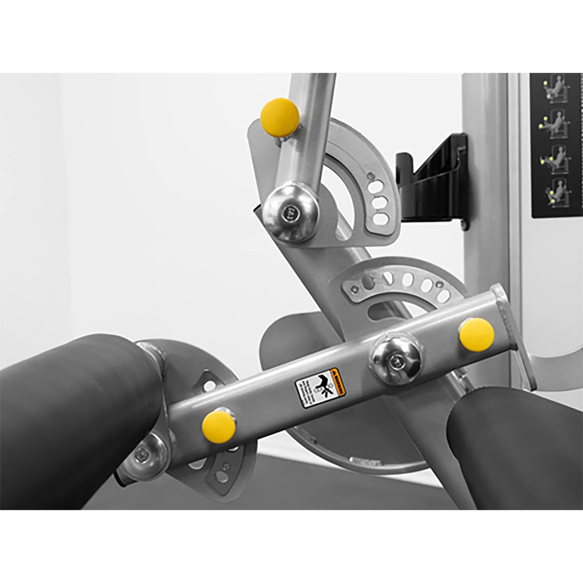 multiple starting positions of bodykore isolation series leg extension machine