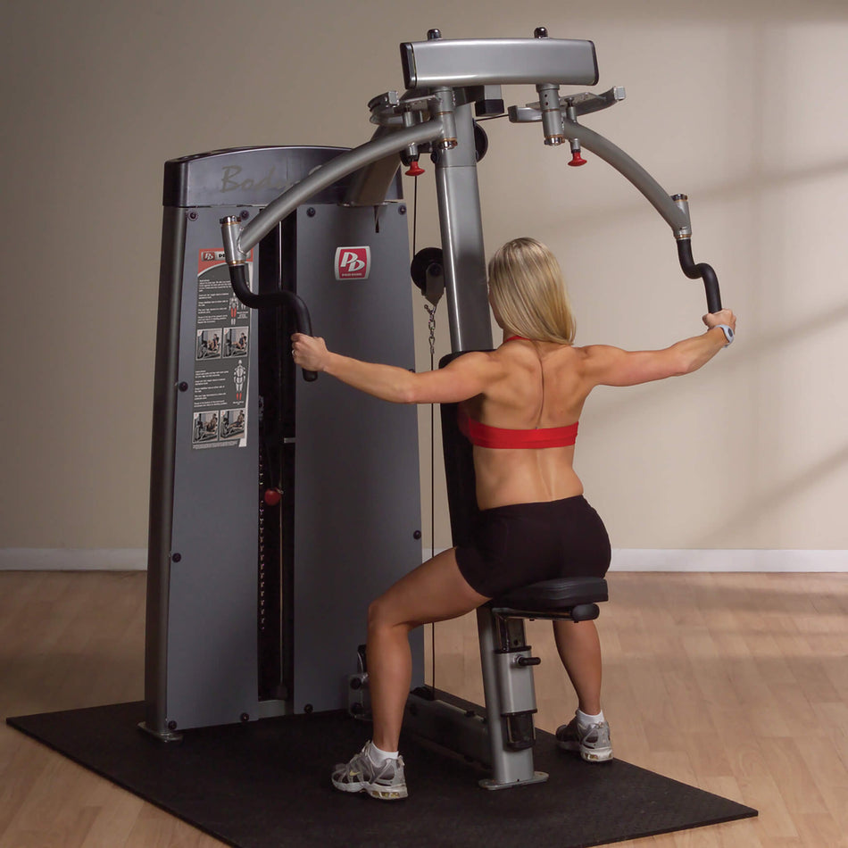 pec and rear delt machine dpec sf reverse fly