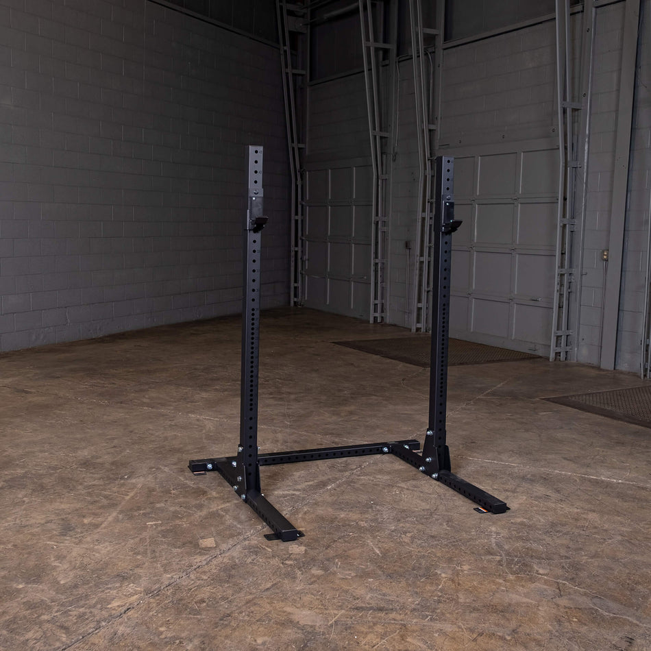 spr250 commercial squat stand corner view